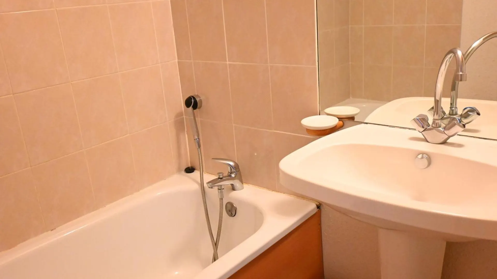 Appartement 2 Pieces Pour 7 Pers. A Vallandry Proche Des Pistes - Fr-1-411-649 France
